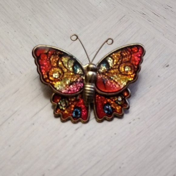 Butterfly Brooch - Picture 5 of 9